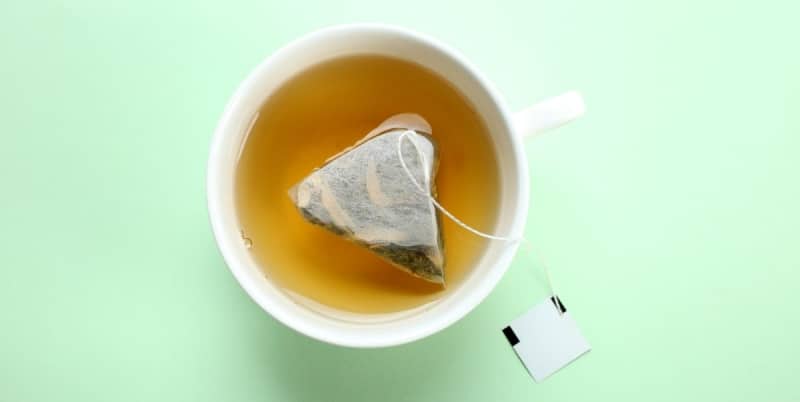 8. Benefits of green tea vs coffee on dental hygiene