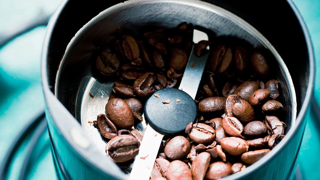 What is a Blade coffee grinder?