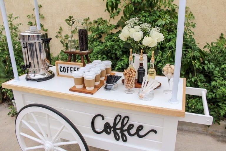 10 Creative Ways To Serve Coffee At The Wedding