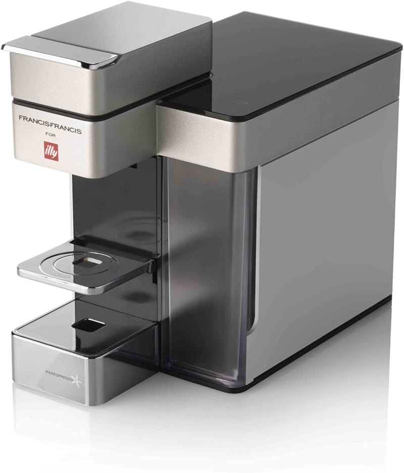 9. The Iperepresso Coffee Machine From Illy 6740 Y5  