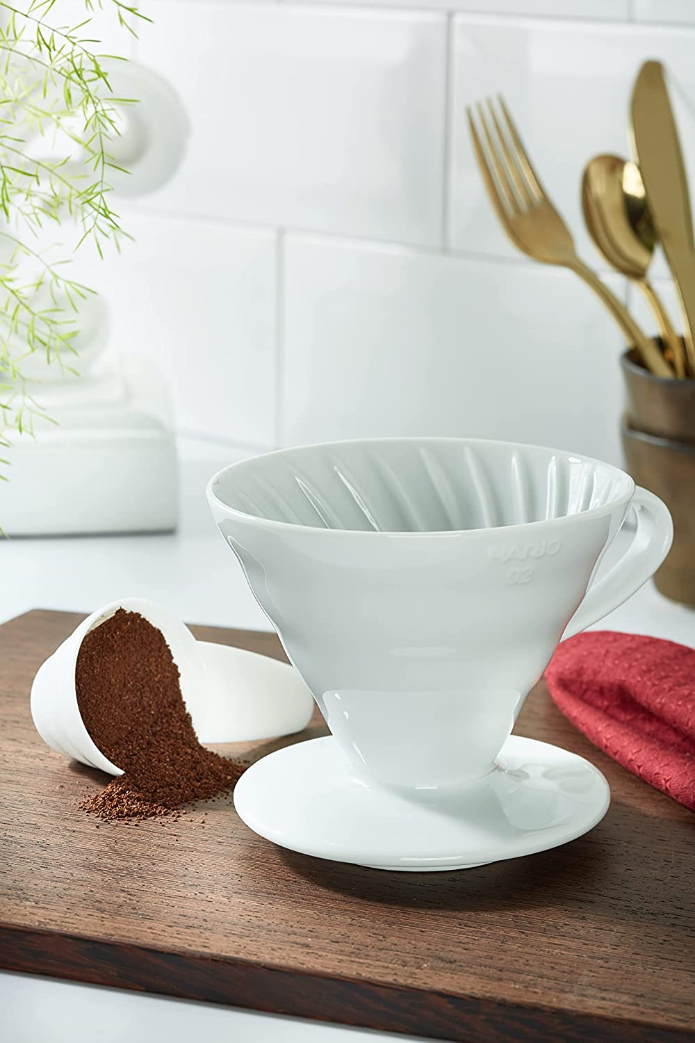 7. Hario V60 Ceramic Coffee Dripper Pour Over Cone Coffee Maker  